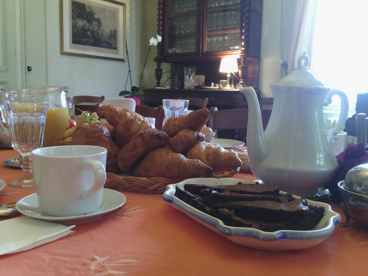 Chateau De Belle-Vue Bed & Breakfast Sainte-Cécile Dış mekan fotoğraf